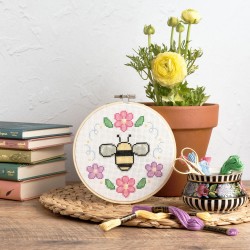 Kit de Punto de Cruz - Bee...