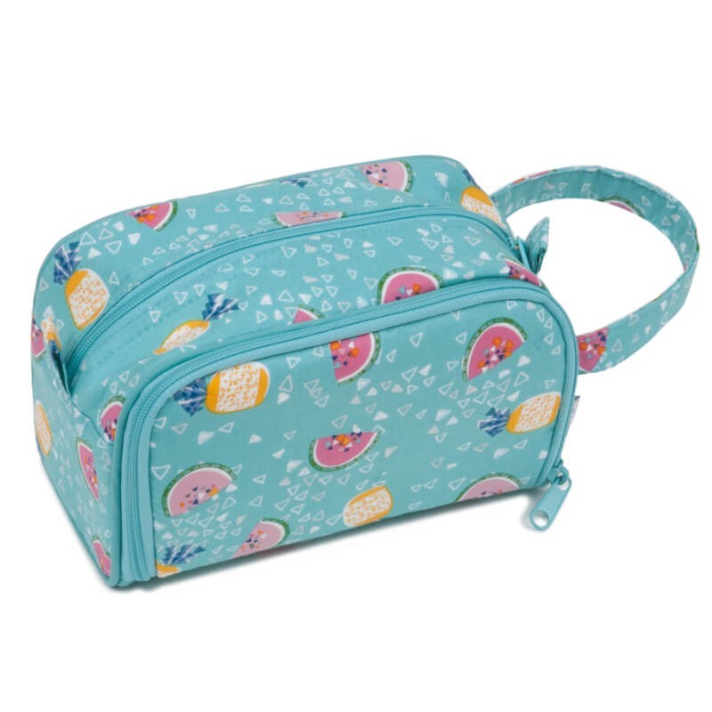 Bolsa con Porta Ganchillos y Dispensador de Lana - Fruity Bolsa con Porta Ganchillos y Dispensador de Lana - Fruity