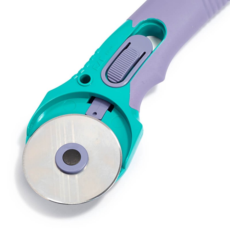 Prym 45mm Rotary Cutter with Multiple Blades