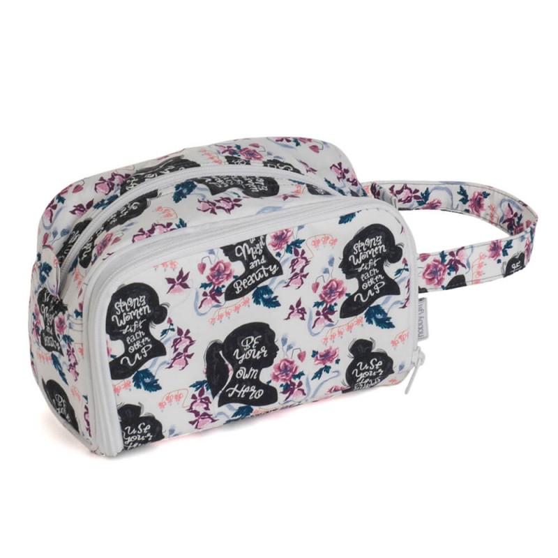 crochet needle bolsa