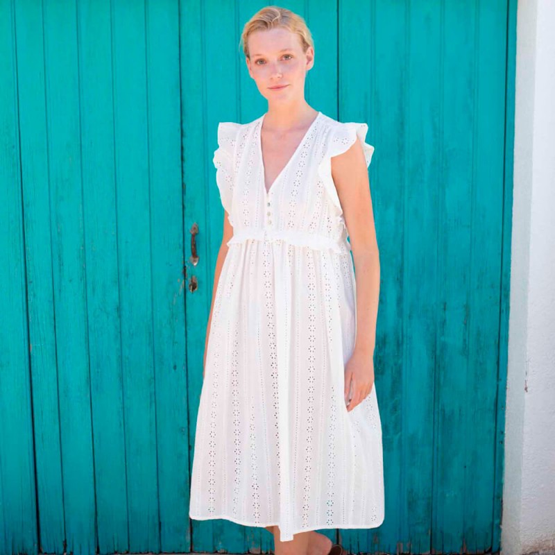 Vestidos de on sale tela bordada blancos