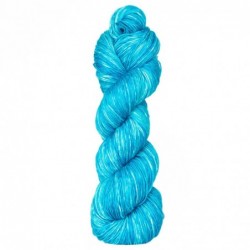 Urth Yarns Monokrom Fingering