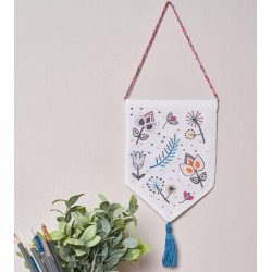Free Embroidery Kit - Wall...