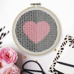 EMBROIDERY KIT BLACKWORK -...