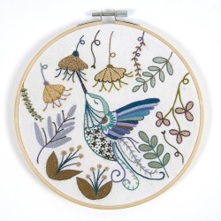 EMBROIDERY KIT -...