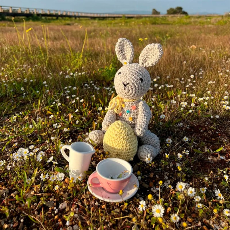 Kit Amigurumi - Meadow The Cow