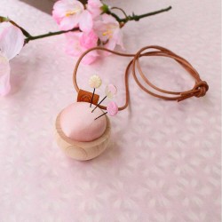 Pincushion Necklace Sakura...